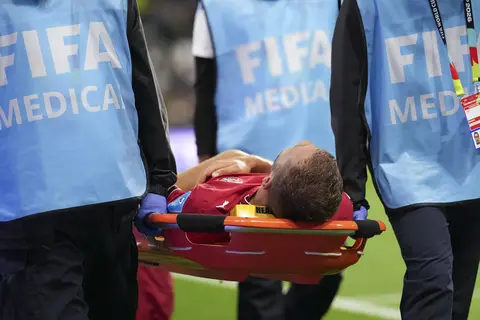 كأس العالم ينتهي بكابوس للتشيك.. إصابة خطيرة لسوتشيك ومخاوف في وست هام